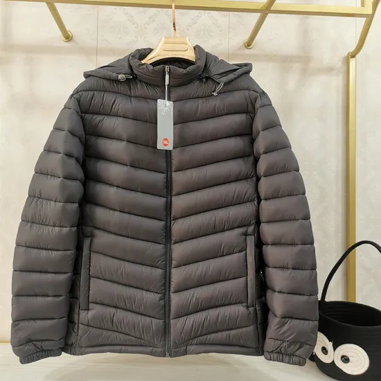 Custom Logo Mens Waterproof Windproof Winter Quilted Thick Filling Puffer Jacket