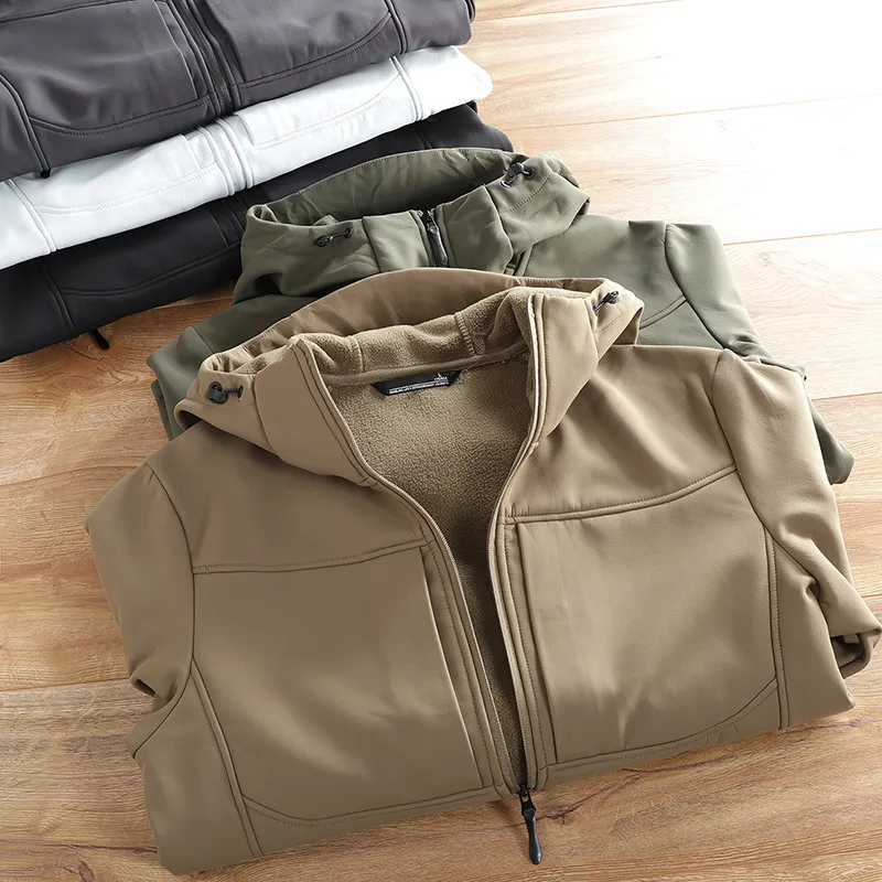 Custom Men's Outdoor Windproof Waterproof Camp Hiking Jacket Winter Warm Polar Fleece Soft Shell Jacket