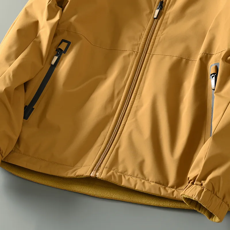 High Quality Wholesale New Design Soft Shell Jacket Sports Outdoor Men's Softshell Jacket